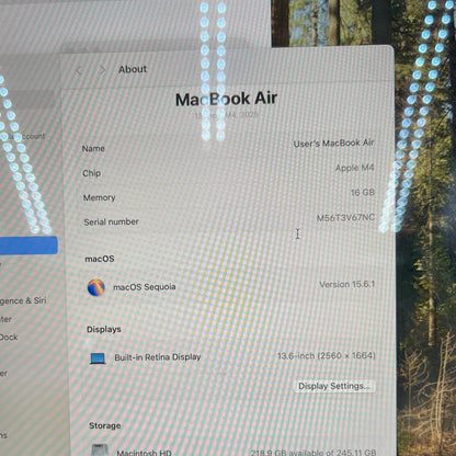 2025 Apple MacBook Air 13.6" M4 8C GPU 4.5GHz 16GB RAM 256GB SSD A3240