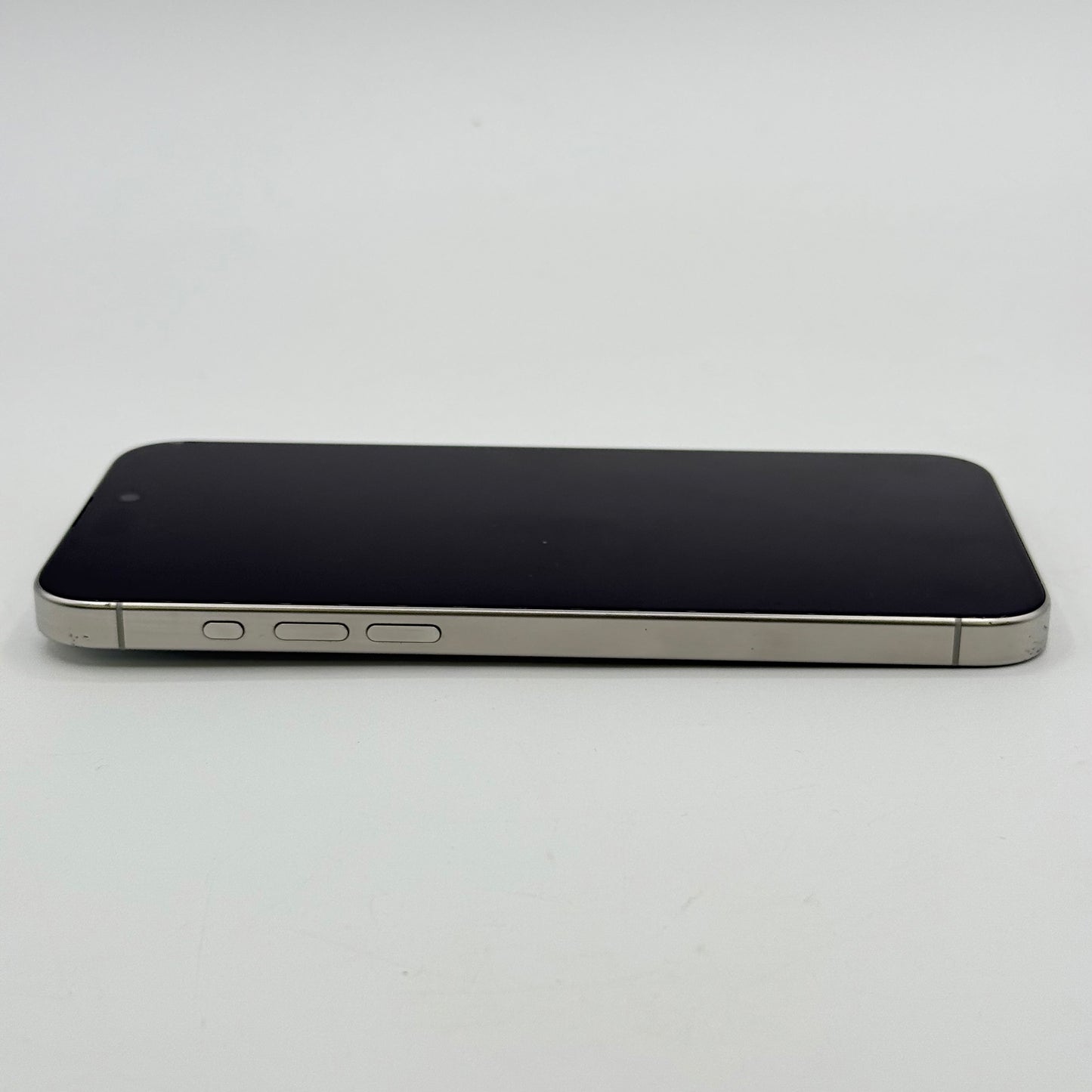 Unlocked Apple iPhone 15 Pro Max 256GB White Titanium MU673LL/A