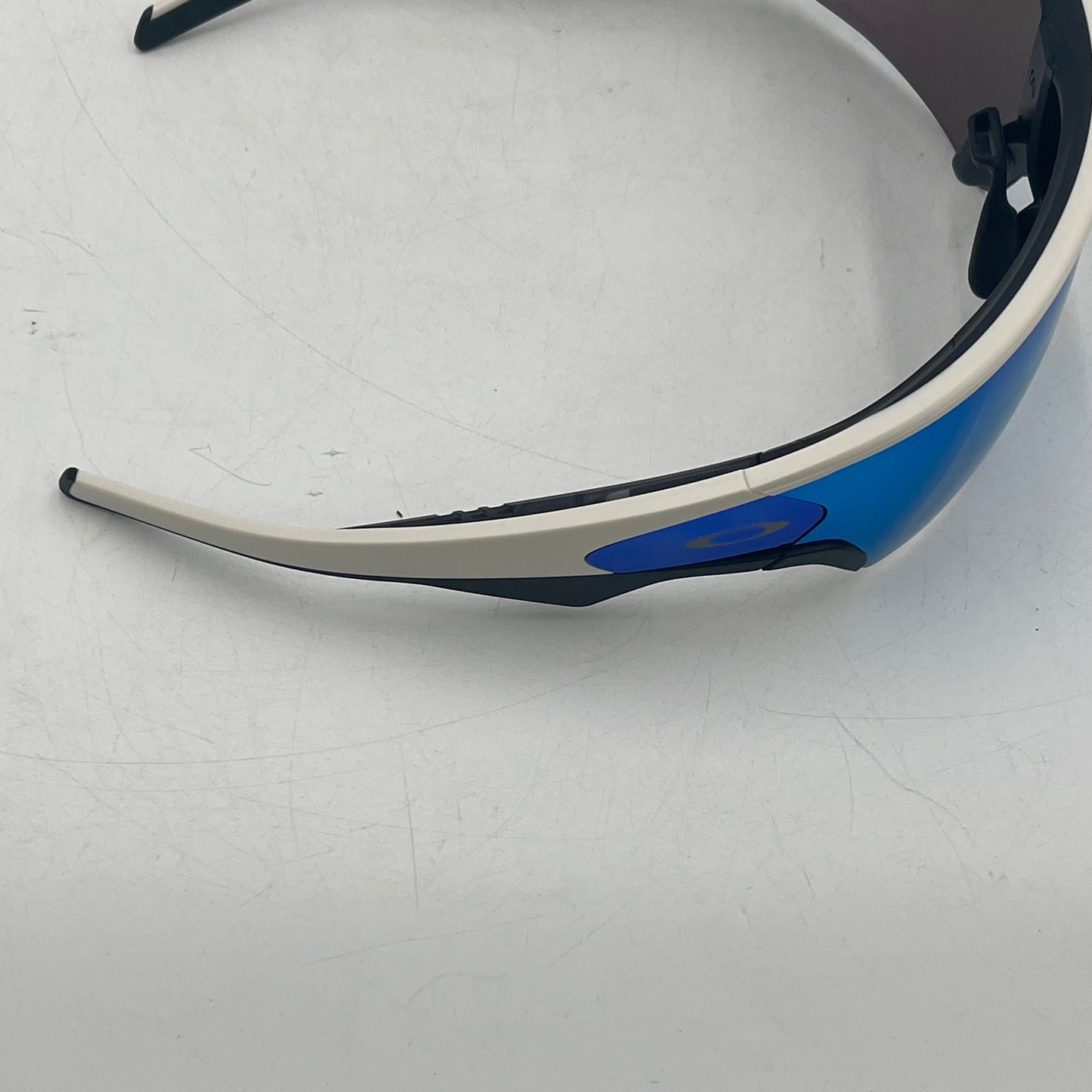 Oakley Meta Vanguard White Prizm OW8001-0652 AI Smart Glasses