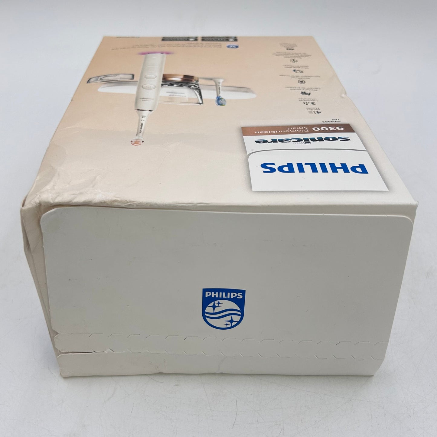 New Philips Sonicare  9300 Diamond Clean Smart Electric Toothbrush HX9903/65