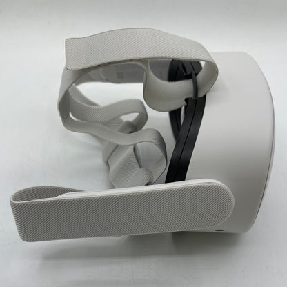 Meta Quest 3S 128GB Standalone All-in-One VR Headset P97