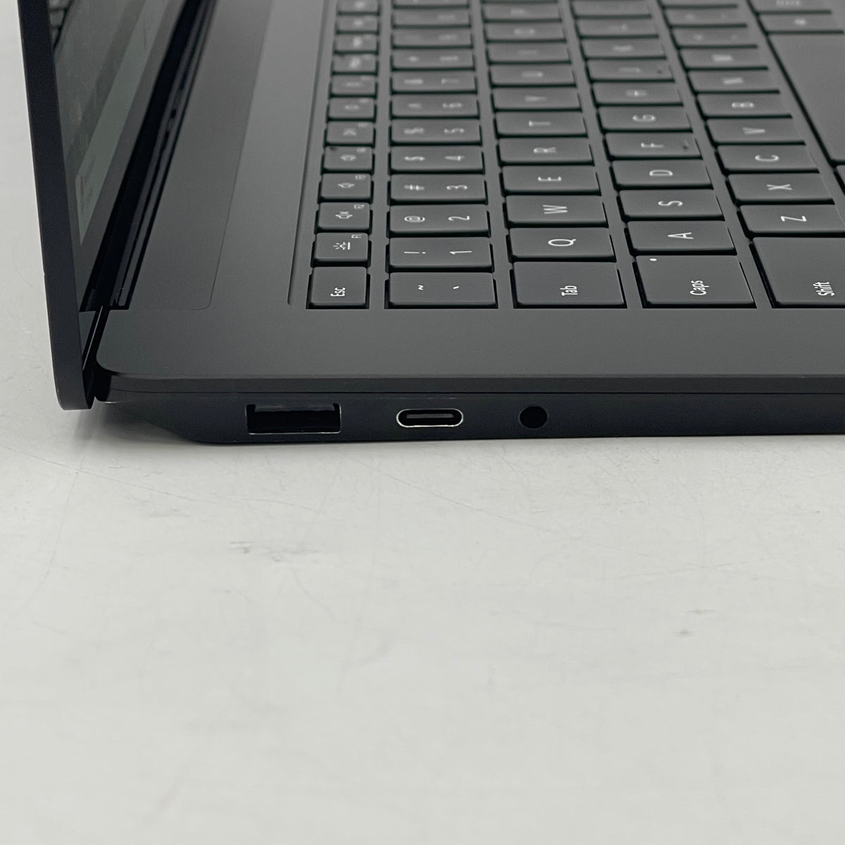 Microsoft Surface Laptop 5 15" i7-1265U 2.7GHz 32GB RAM 1TB SSD 1979