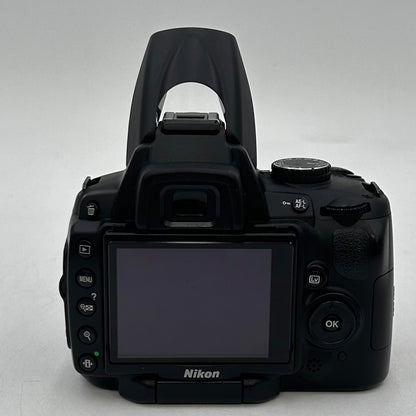 Nikon D5000 13.3MP Digital SLR DSLR Camera w/ Nikkor 18-55mm lens