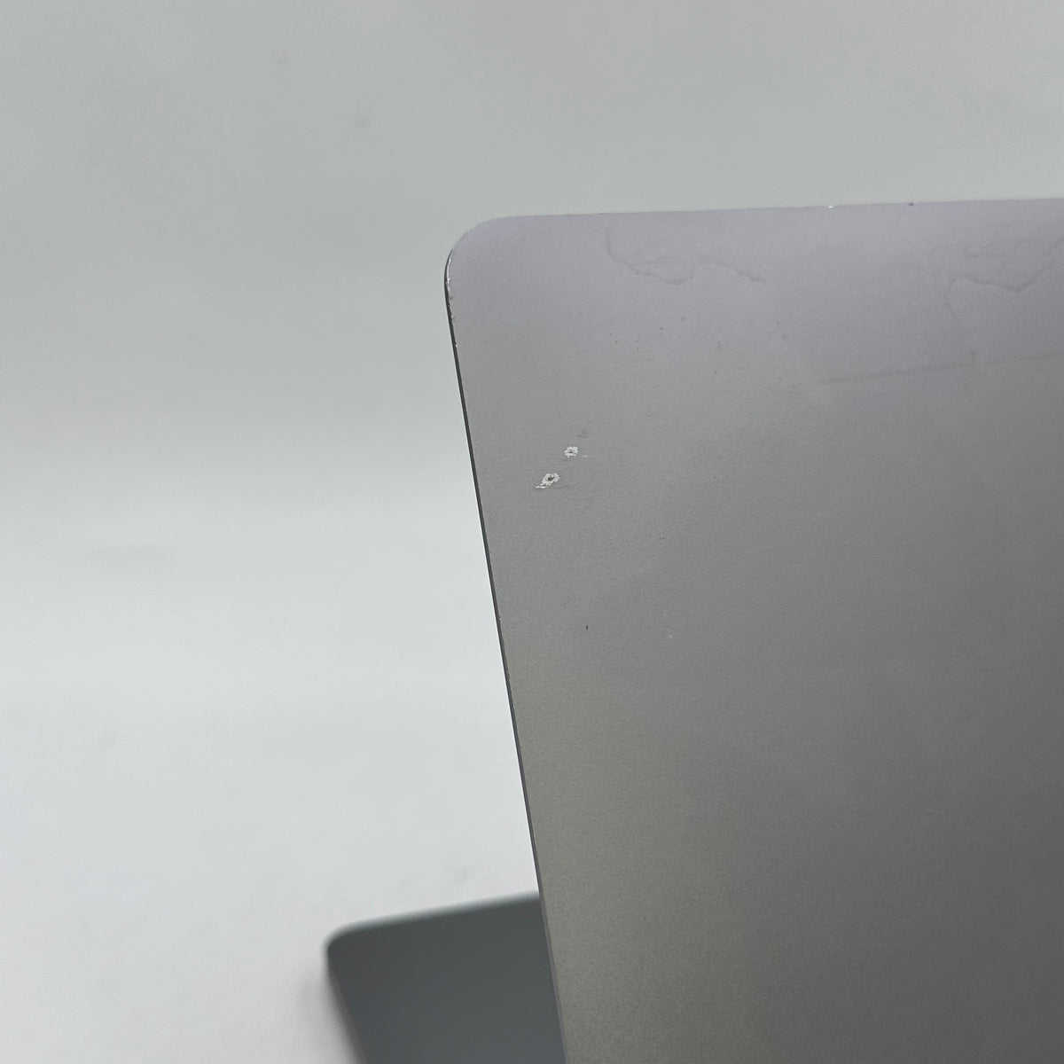 2020 Apple MacBook Pro 13.3" i7 2.3GHz 32GB RAM 2TB SSD Space Gray A2251
