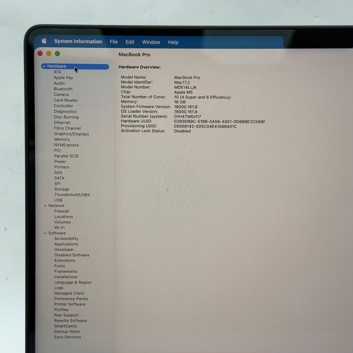 2025 Apple MacBook Pro 14" M5 10C GPU 4.6GHz 16GB RAM 1TB SSD A3434