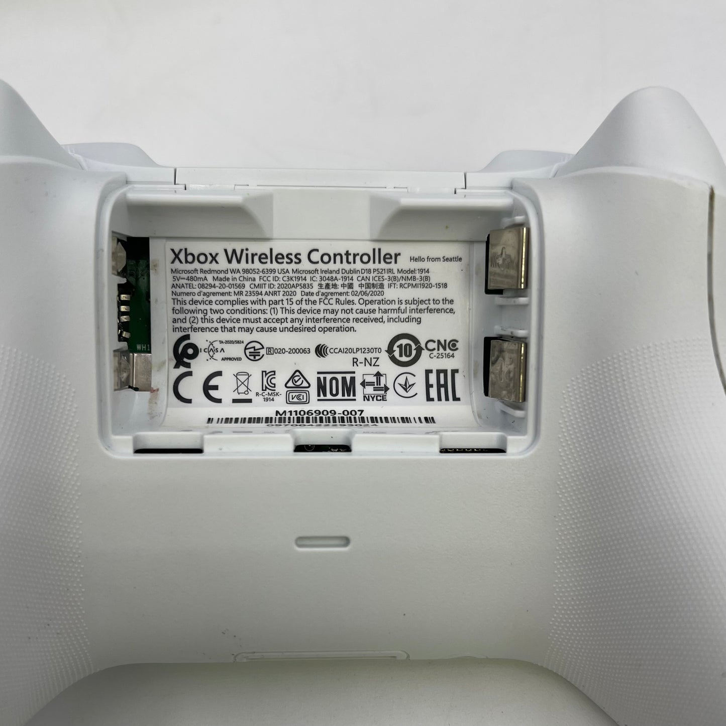 Microsoft Xbox Series S 512GB Console Gaming System White 1883