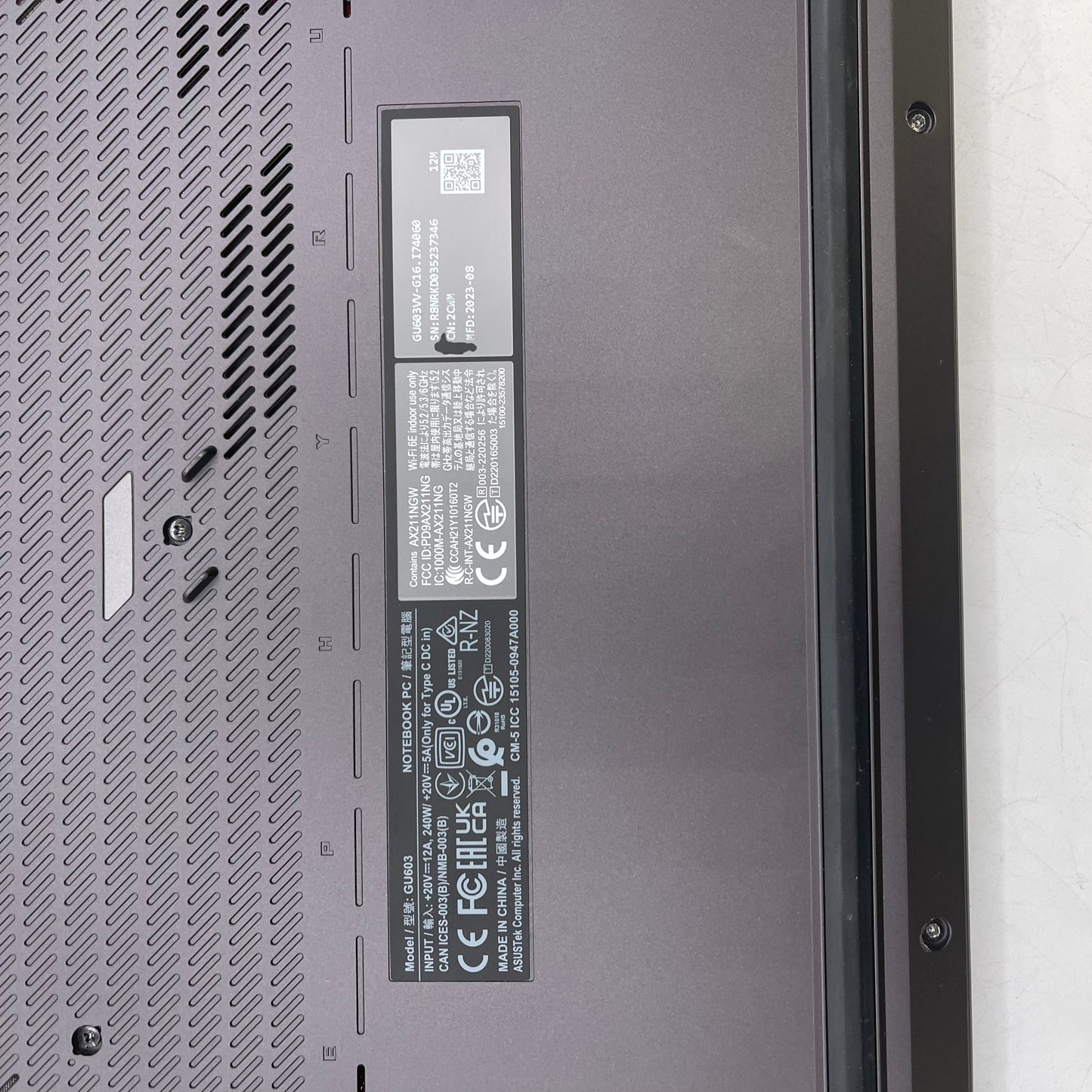 Asus ROG Zephyrus G16 GU603 16" i7-13620H 2.4GHz 16GB RAM 512GB GeForce RTX 4060