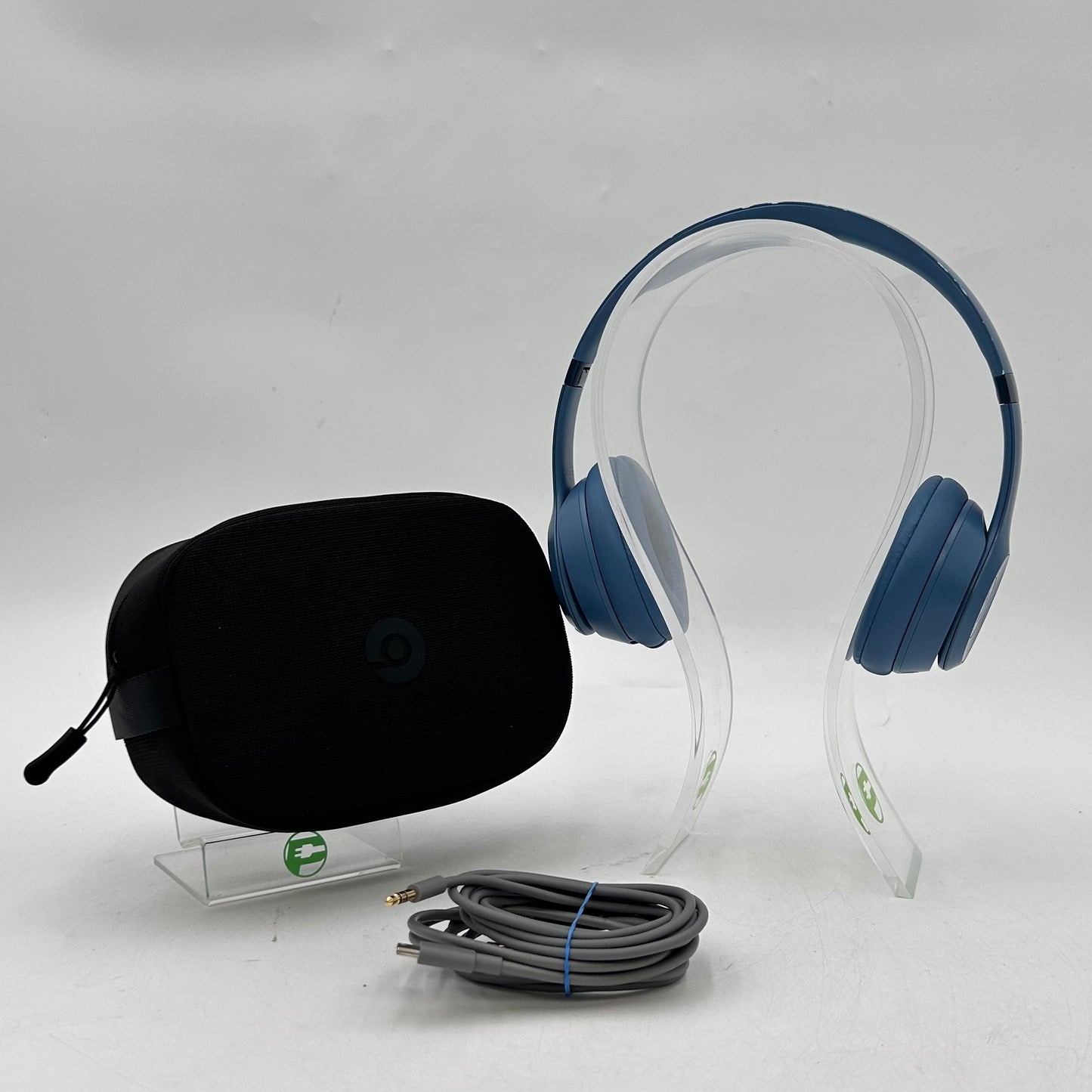 Beats Solo4  Wireless On-Ear Bluetooth Headphones Ocean Blue A3140