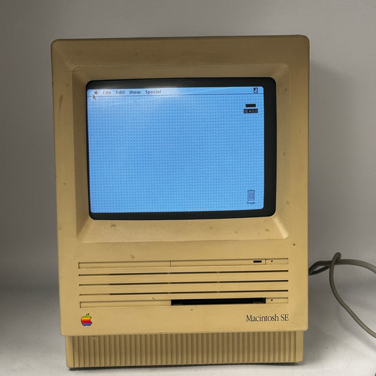 1987 Apple Macintosh SE 9"  8 MHz 68000 8 MHz 1MB 20 MB floppy disk Yellow M5011
