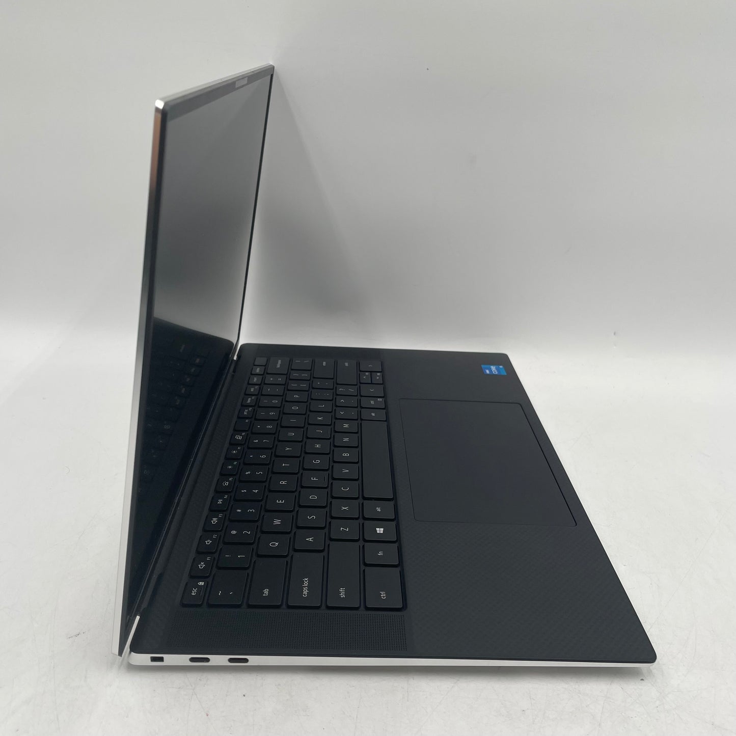 Dell XPS P91F 15.6" i5-11400H 2.7GHz 16GB RAM 512GB SSD Intel UHD Graphics