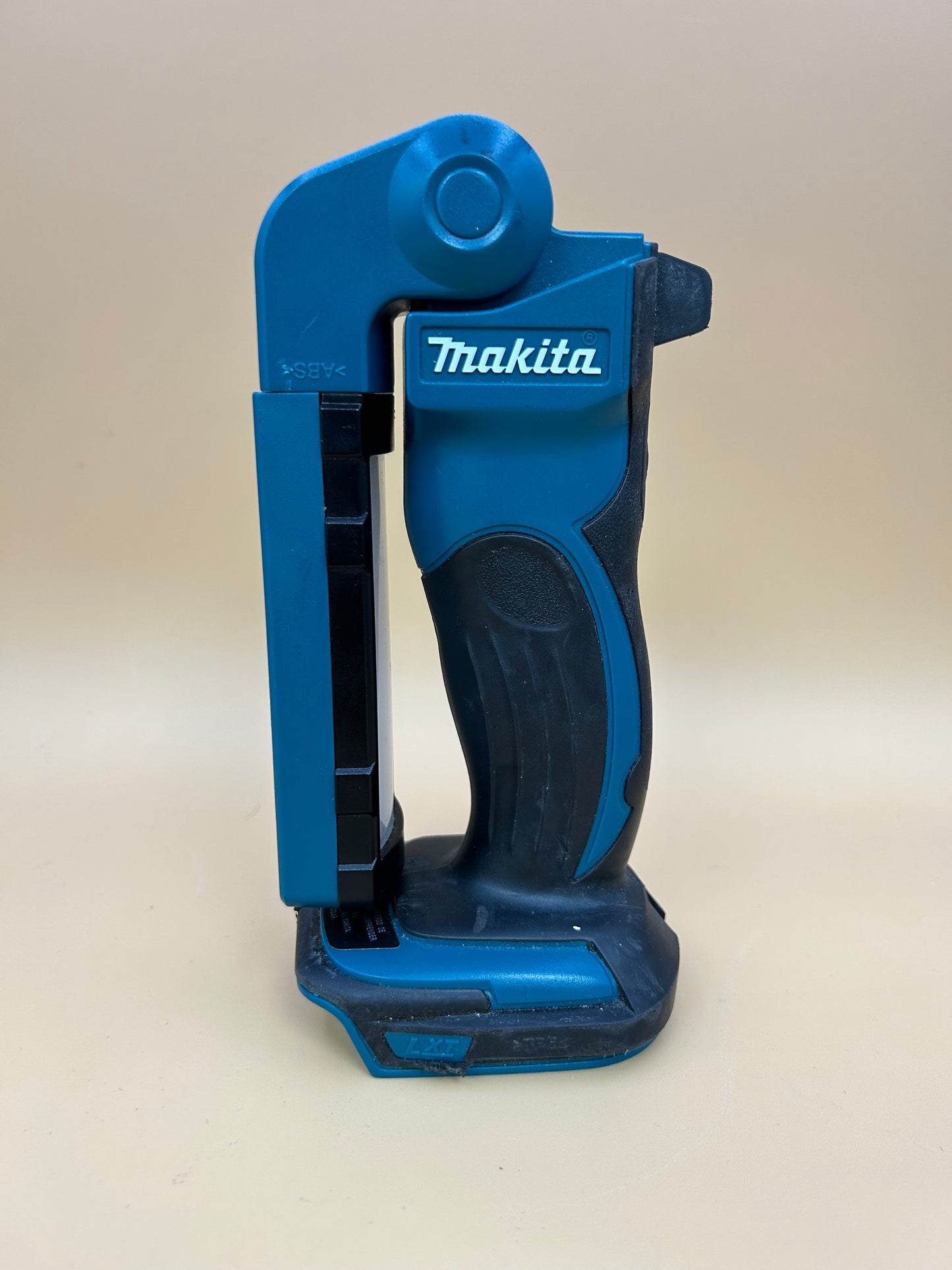 Makita DML801 18V L.E.D Rechargeable Flashlight