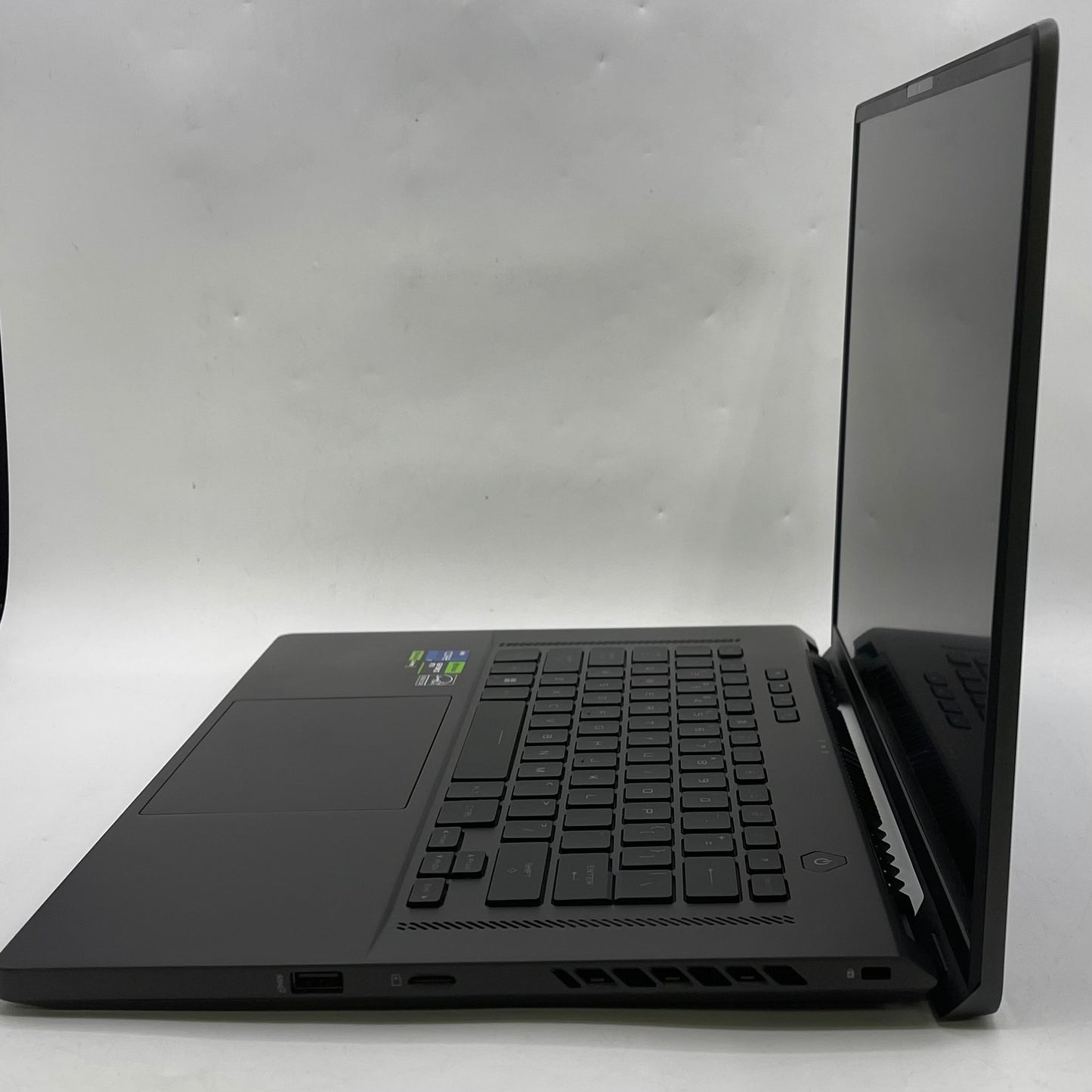 Asus ROG Zephyrus G16 GU603 16" i7-13620H 2.4GHz 16GB RAM 512GB GeForce RTX 4060