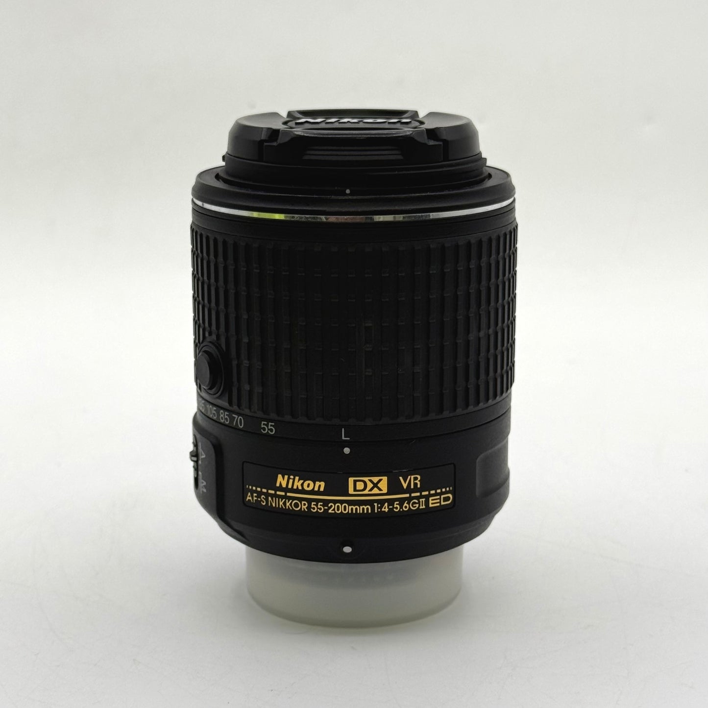 Nikon AF-S DX NIKKOR 55-200mm f4-5.6G ED VR II Zoom Lens F-Mount