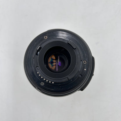Nikon D5000 13.3MP Digital SLR DSLR Camera w/ Nikkor 18-55mm lens