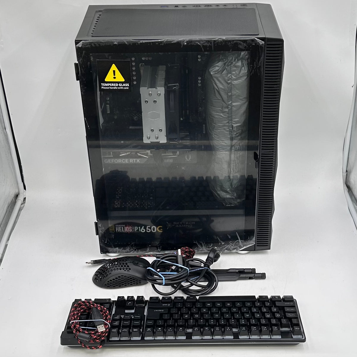Skytech Gaming ONYX Ryzen 7 5700 16GB RAM 1TB SSD GeForce RTX 5060 Gaming PC