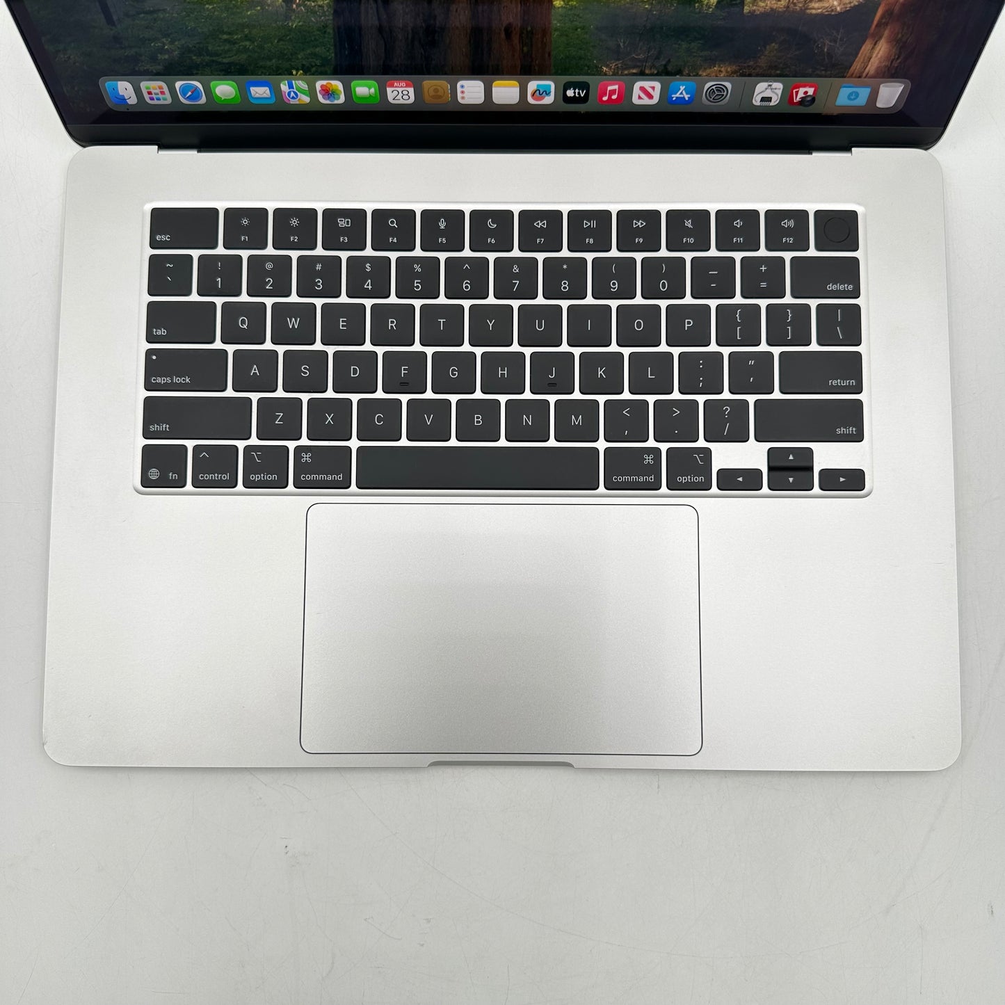 2025 Apple MacBook Air 15" M4 10C GPU 4.5GHz 16GB RAM 256GB SSD A3241