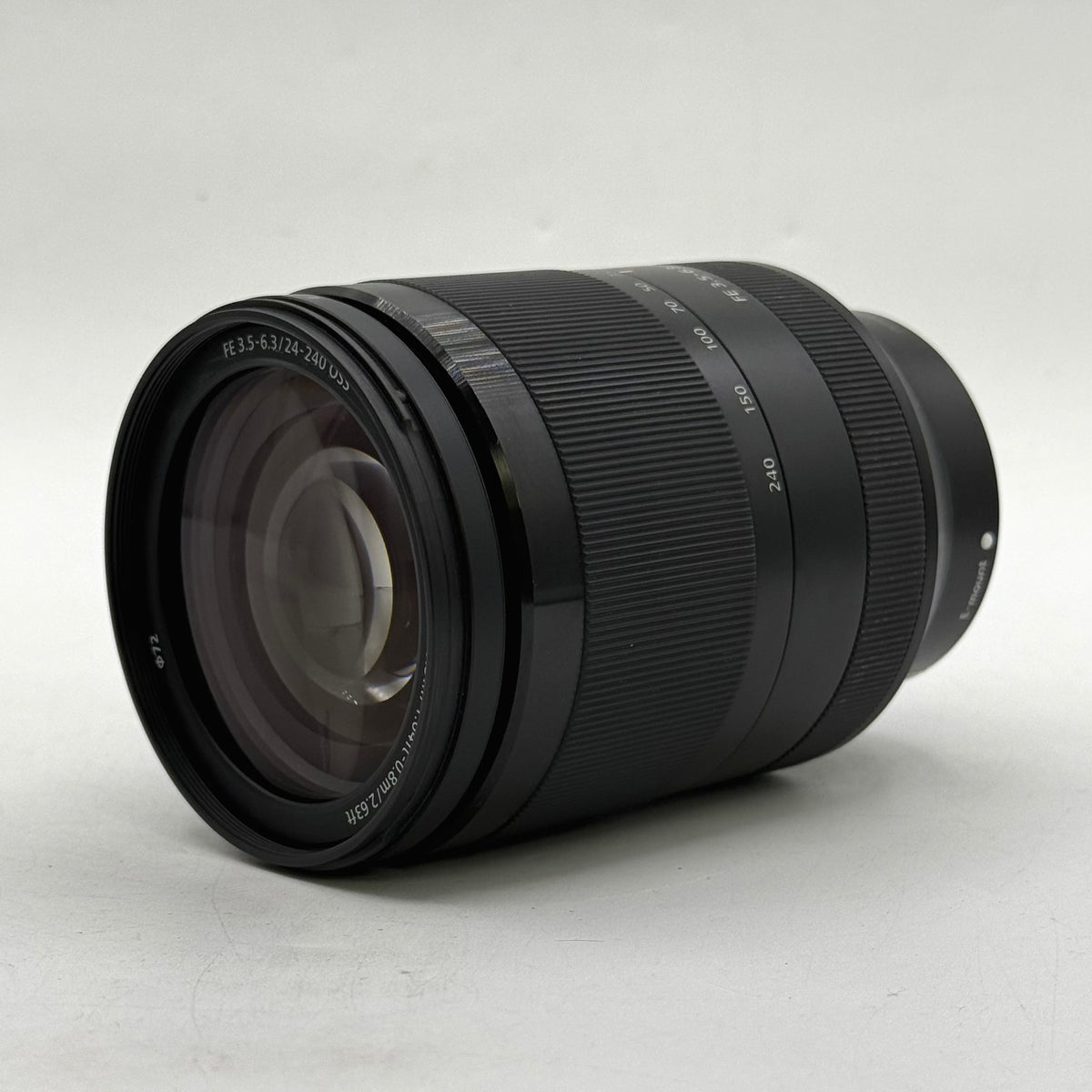 Sony FE 24-240mm f/3.5-6.3 E-Mount Optical SteadyShot Zoom Lens SEL24240