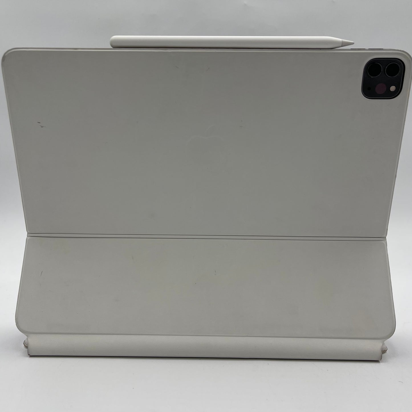 Unlocked Apple iPad Pro 12.9" 5th Gen 2TB Silver NHP43LL/A w/ Pencil & Keyboard