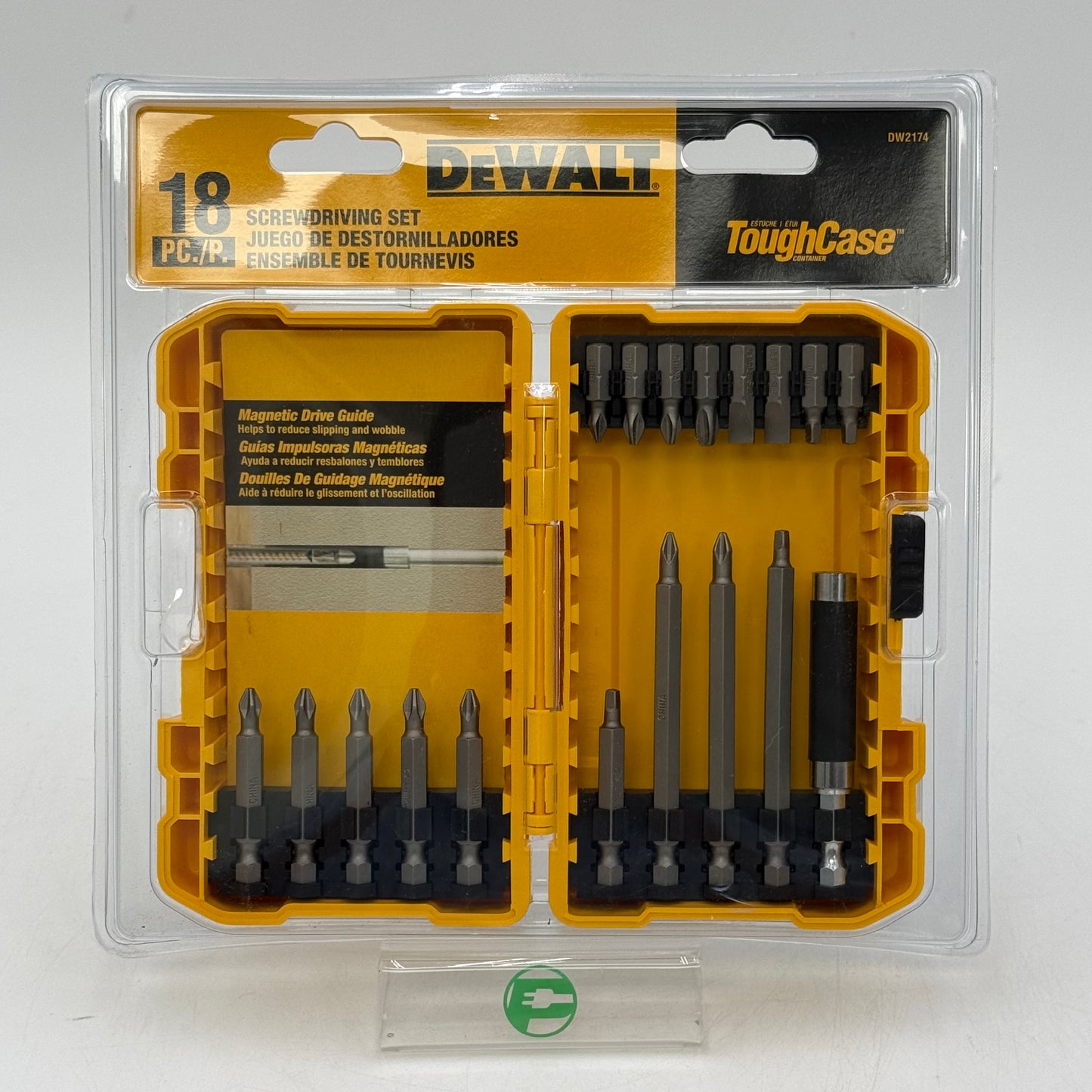 New DeWalt DW2174 18-Piece Screwdriving Set With Tough Case