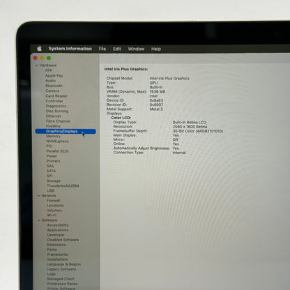 2020 Apple MacBook Pro 13.3" i5 2.0GHz 16GB RAM 512GB SSD Space Gray A2251