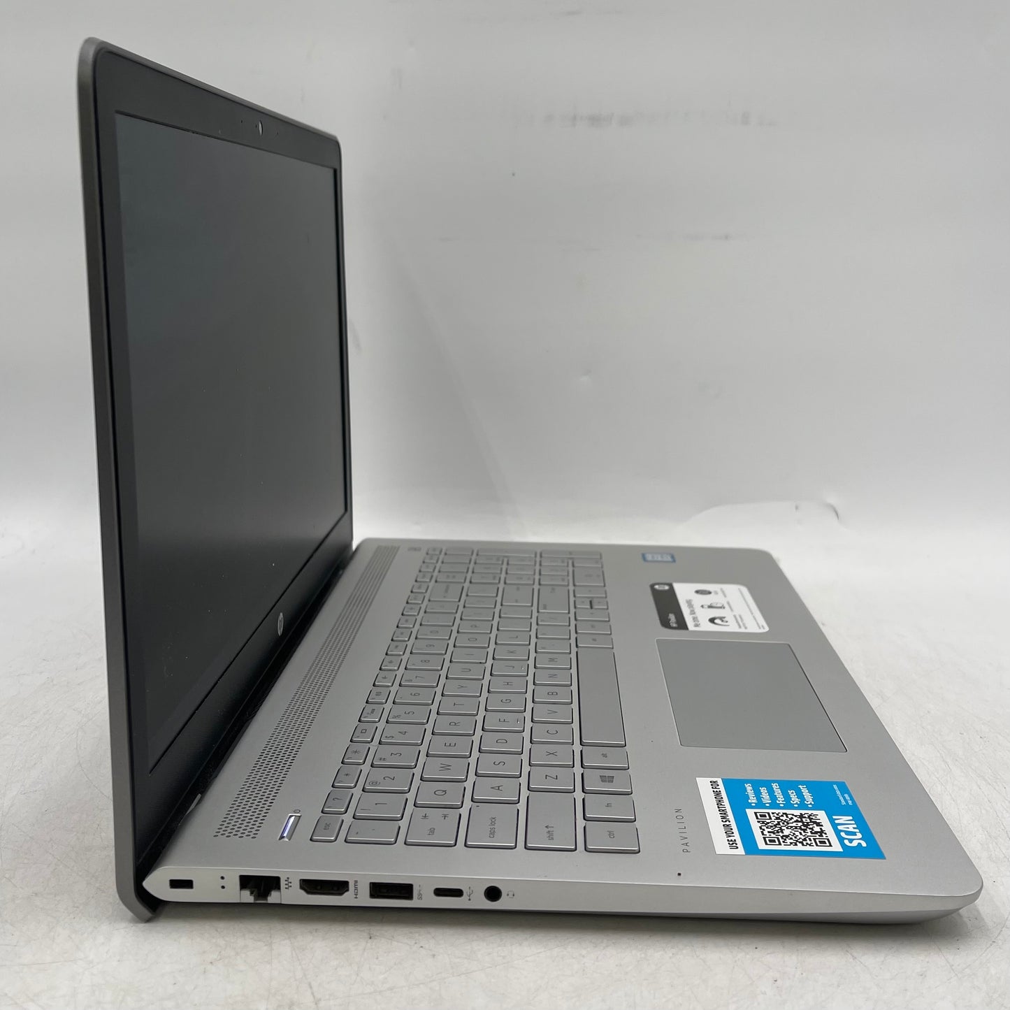 HP Pavilion 15-CC158NR 15.6" i5-8250U 1.8GHz 8GB RAM 256GB SSD