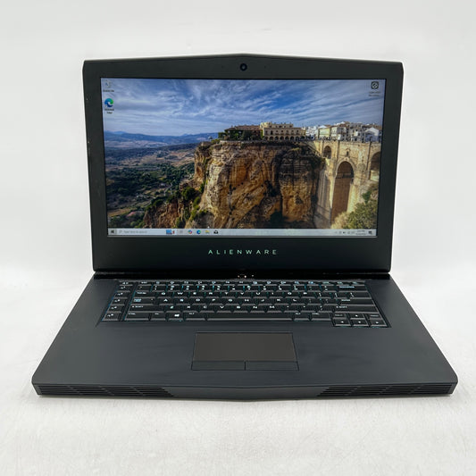Alienware 15 R4 15.6" i9-8950HK 2.9GHz 32GB RAM 512GB SSD 1TB HDD GTX1080