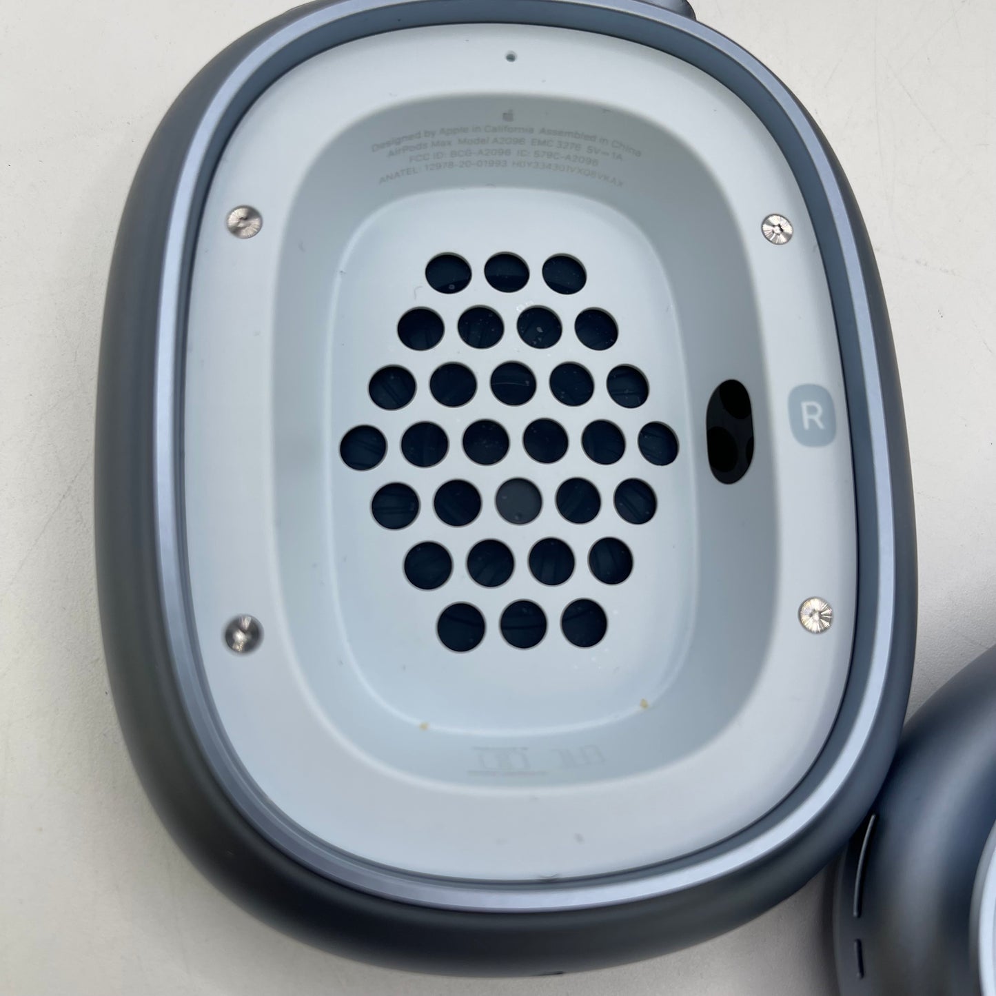 Apple AirPods Max Wireless Over-Ear Headphones Blue MWW63AM/A