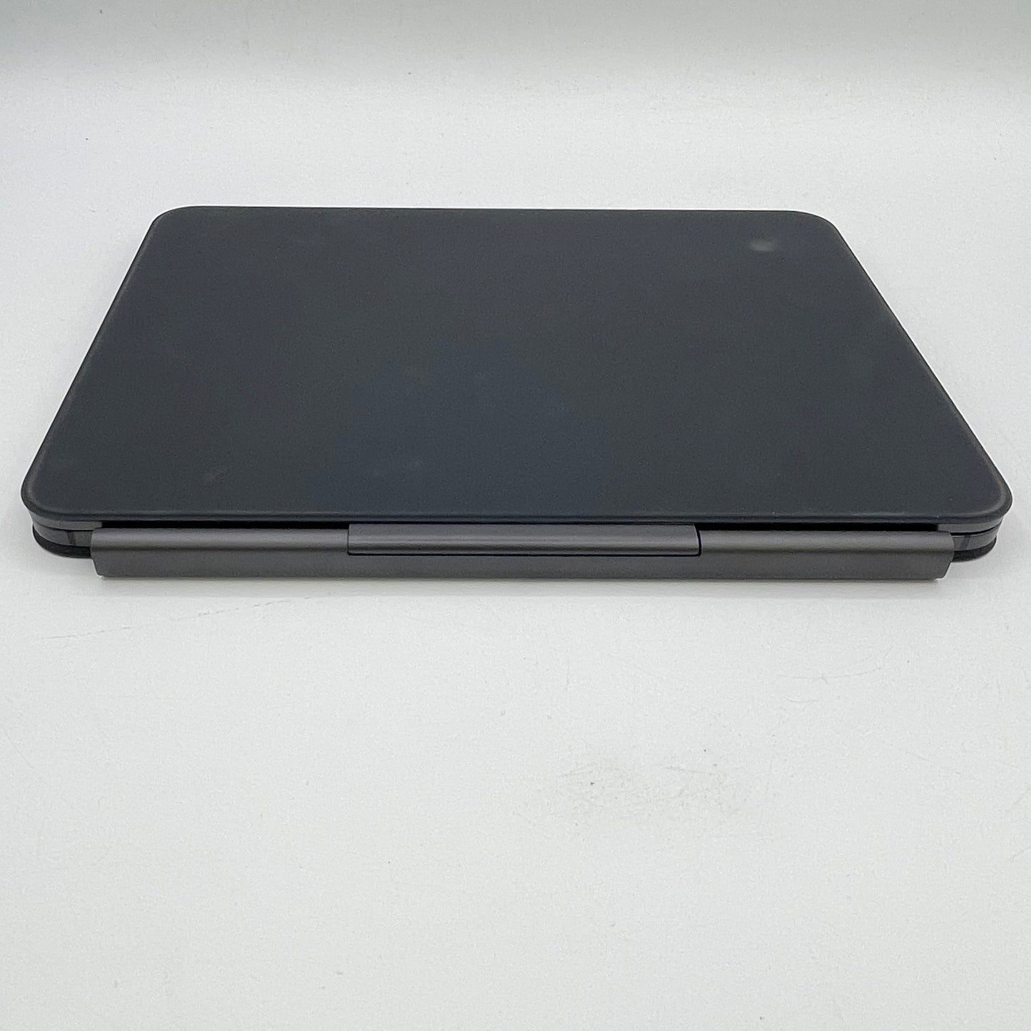 Unlocked Apple iPad Pro 11" M5 256GB Space Black ME2N4LL/A W/ Magic Keyboard+Pencil