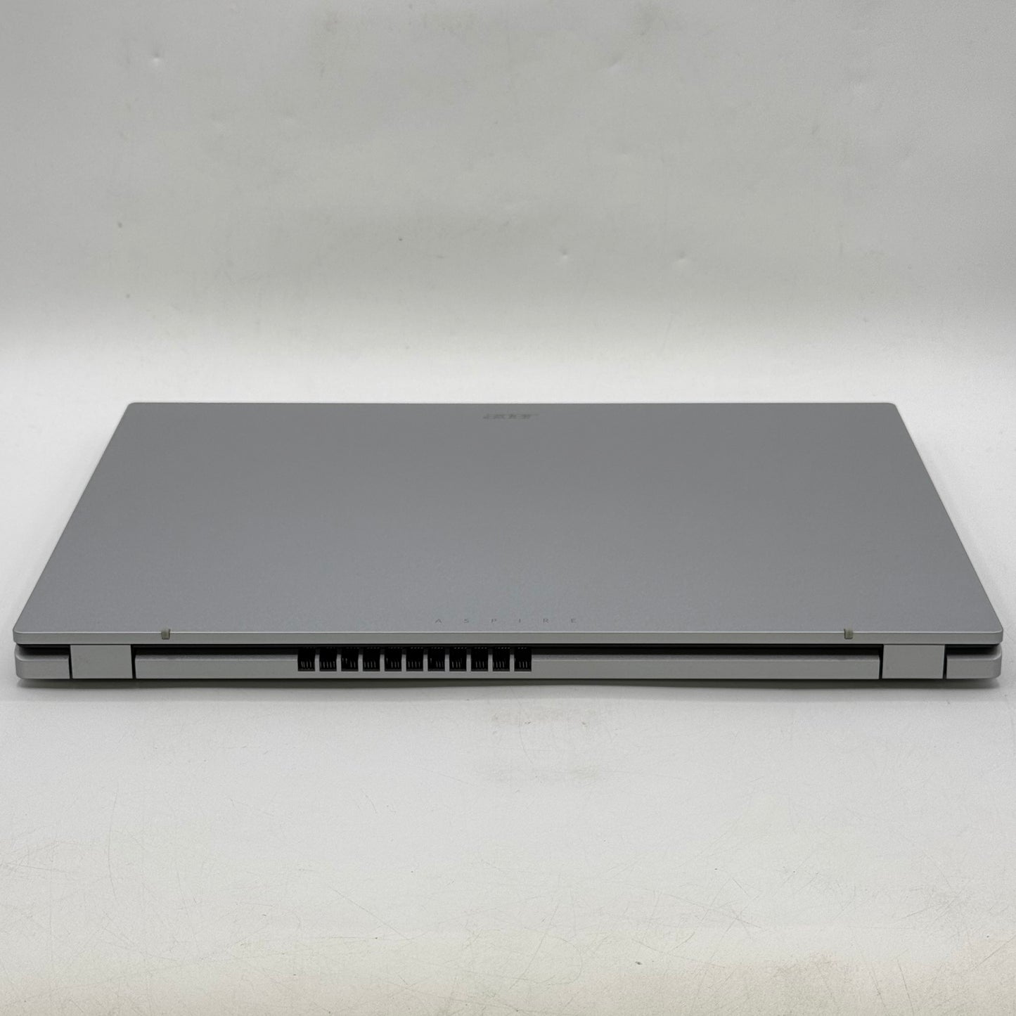 Acer Aspire 3 A315-24P-R7VH 15.6" Ryzen 3 7320U 2.4GHz 8GB RAM 128GB SSD