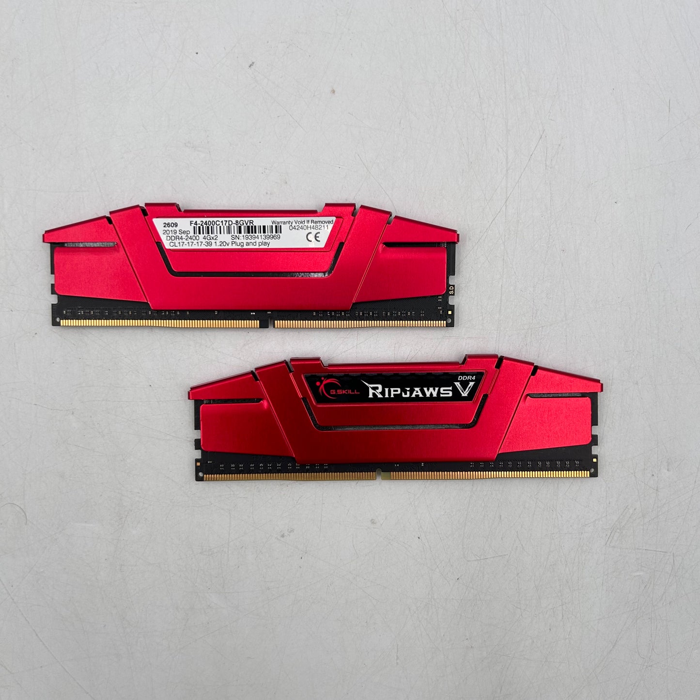 G.Skill Ripjaws V 8GB (2x4GB) RAM DDR4 2400MHz F4-2400C17D-8GVR
