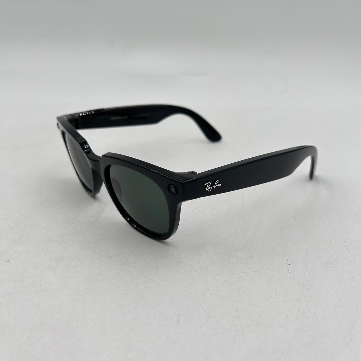 Ray-Ban Stories Wayfarer Shiny Black Standard RW005 601/71 AI Smart Glasses