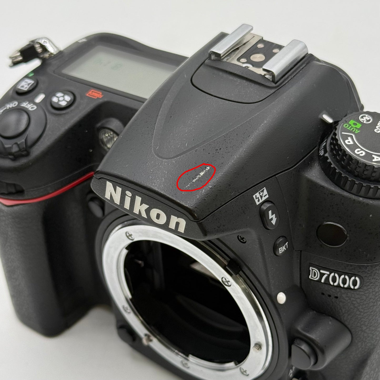 Nikon D7000 16.2MP Digital SLR DSLR Camera 8719 Shutter Count