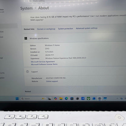 Asus ROG G14 14" Ryzen 9 7940HS 4.0GHz 16GB RAM 512GB GeForce RTX 4060 Read