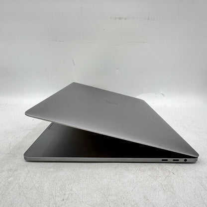 2017 Apple MacBook Pro 15" i7-7700HQ 2.8GHz 16GB RAM 256GB SSD Space Gray READ