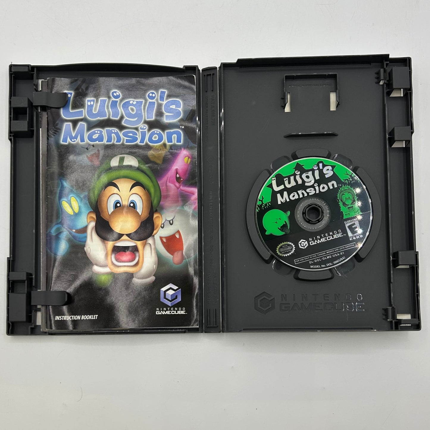 Luigi's Mansion (Nintendo GameCube, 2003)