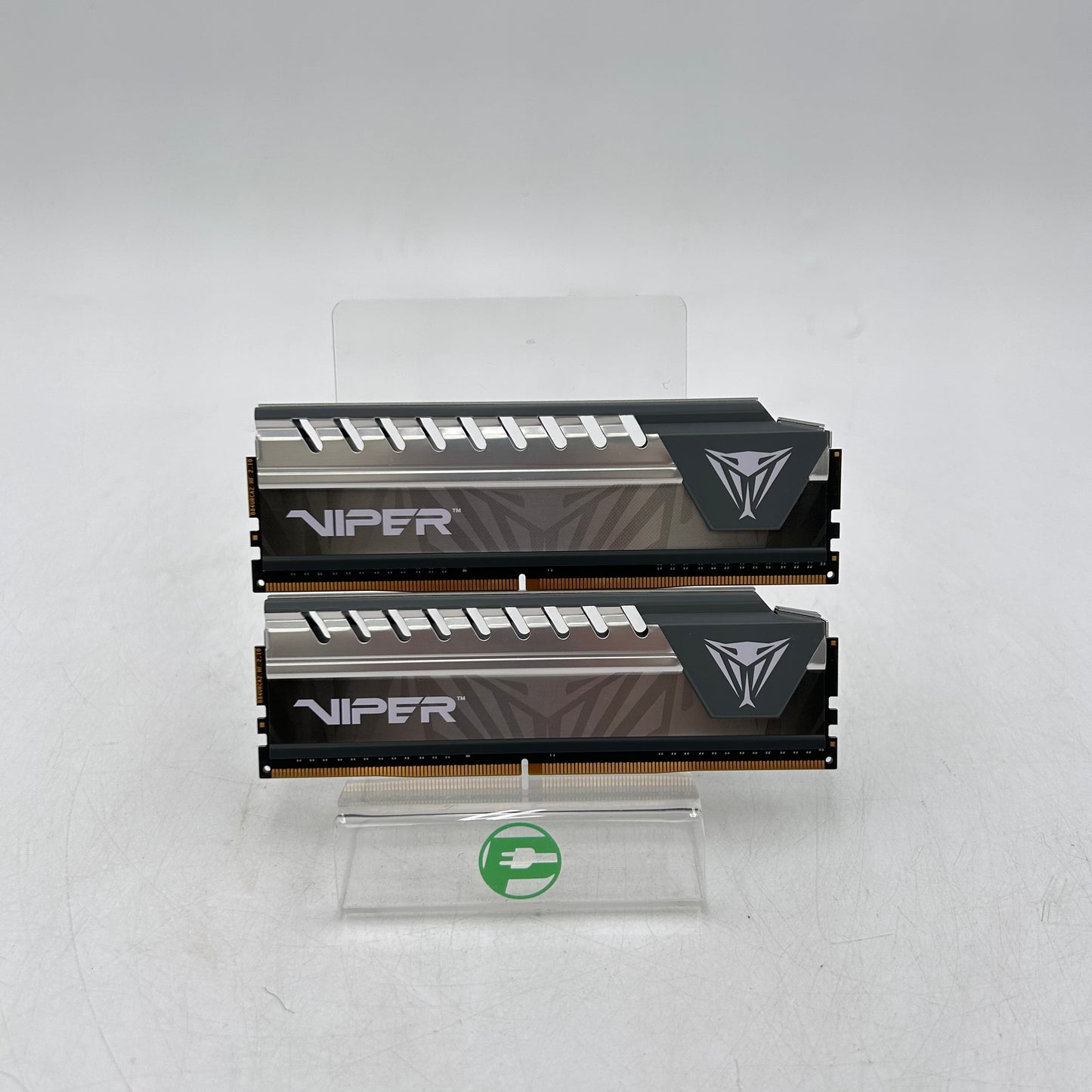 Patriot Viper Elite Series 16GB (2x8GB) RAM DDR4 2666MHz PVE48G266C6GY
