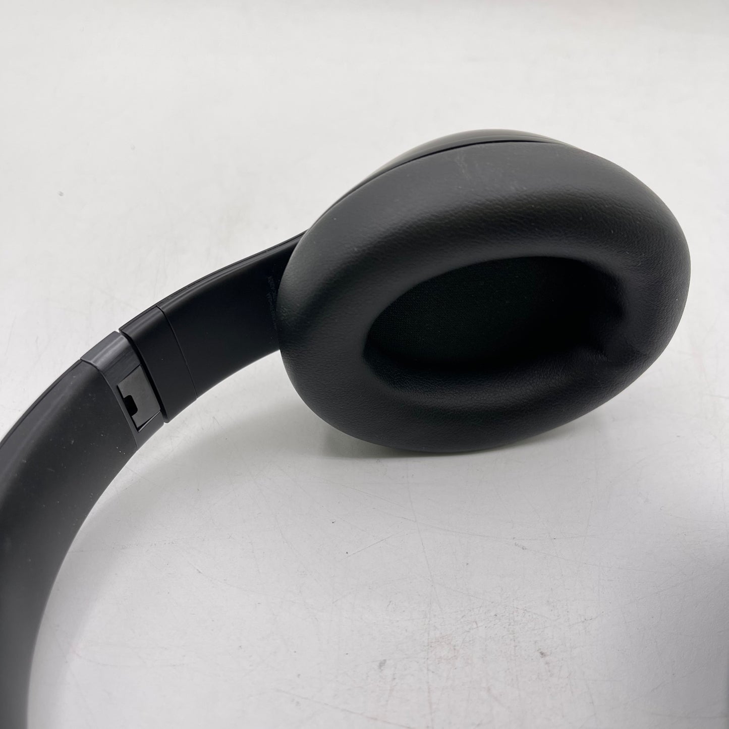 Beats Studio Pro Wireless Over-Ear Bluetooth Headphones Black A2924