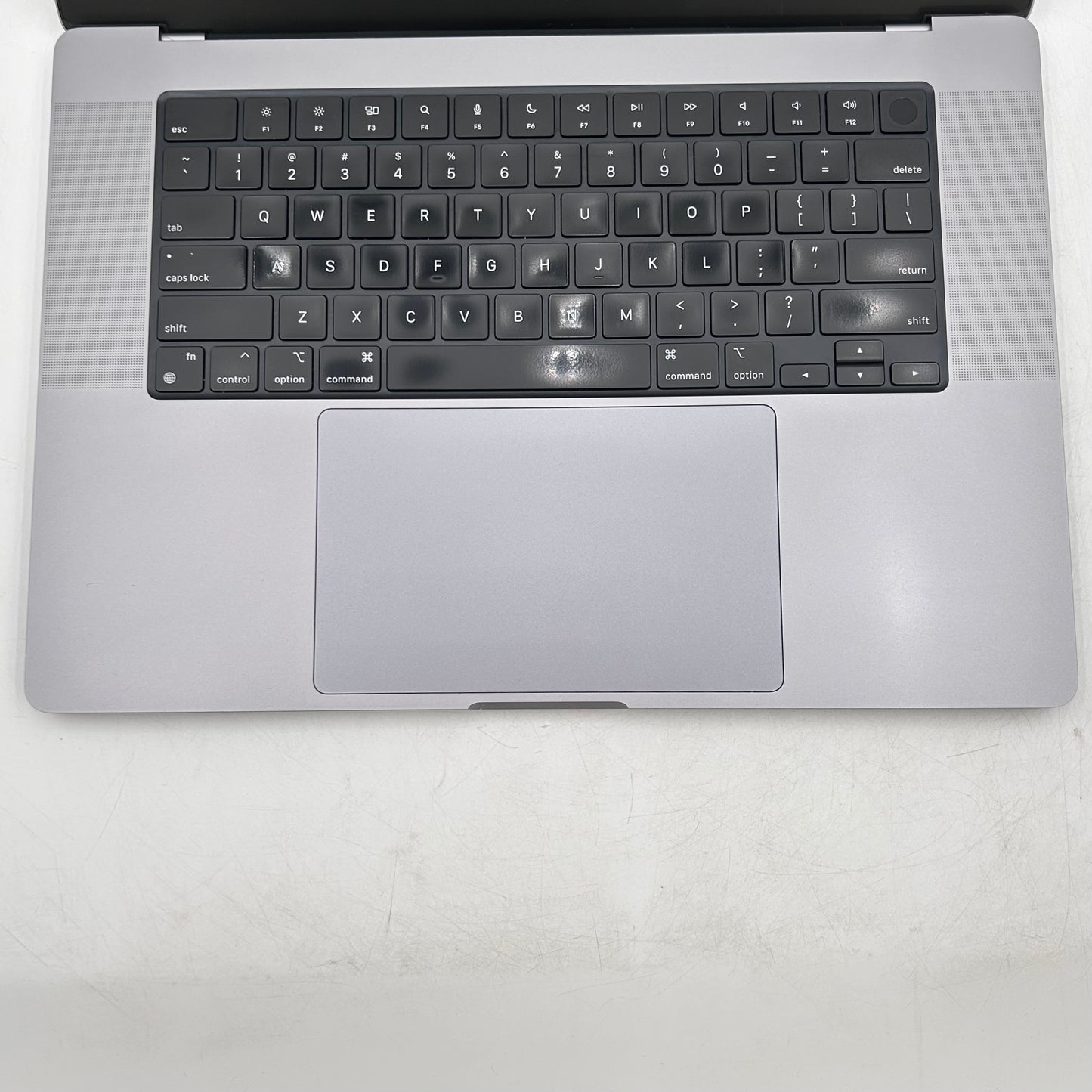 2021 Apple MacBook Pro 16" M1 Pro 16C GPU 3.2GHz 16GB RAM 512GB SSD A2485