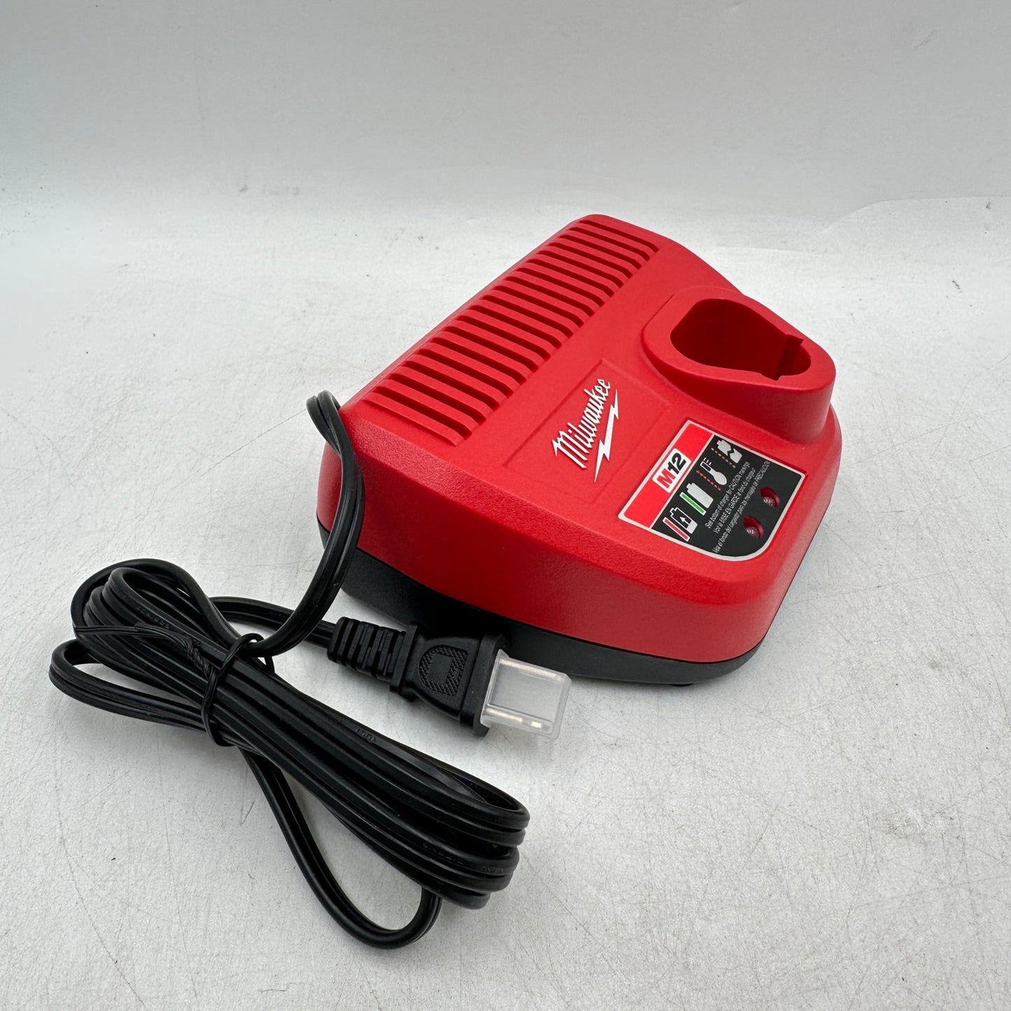 Milwaukee 48-59-2401 120V Battery Charger