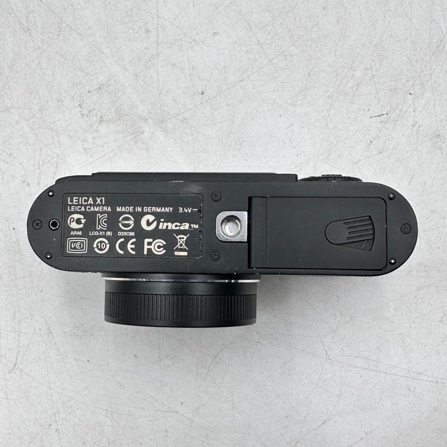 Leica X1 18420 12.2MP Compact Digital Camera READ