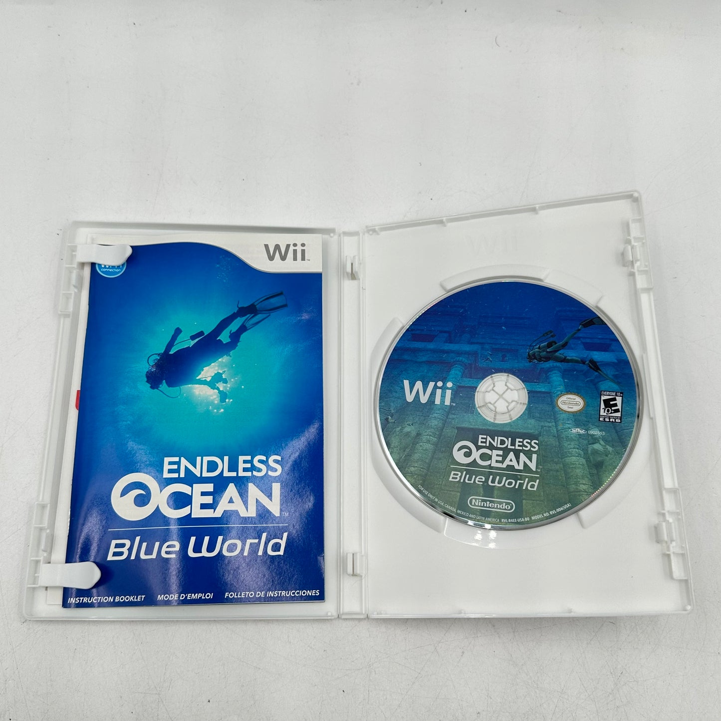 Lot of 2 Nintendo Wii Games (Endless Ocean Ble World/Game Party 3 19 Hit Games)