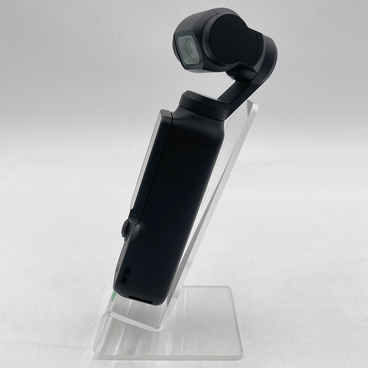 DJI Pocket 3 Creator Combo 9.4MP 3-Axis Gimbal Camera PP-101