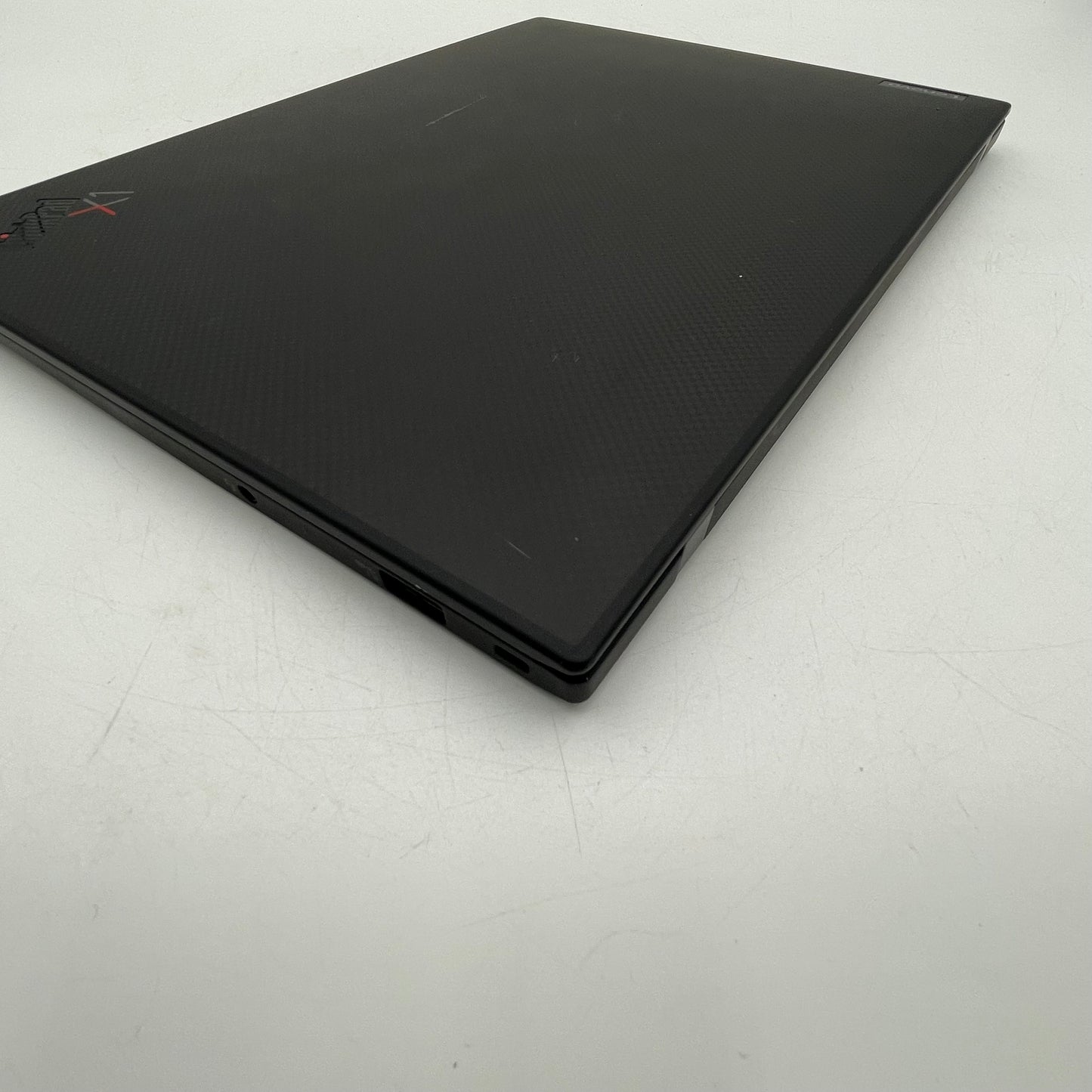 Lenovo ThinkPad X1 Carbon Gen 9 14" i7-1185G7 3.0GHz 16GB RAM 512GB SSD