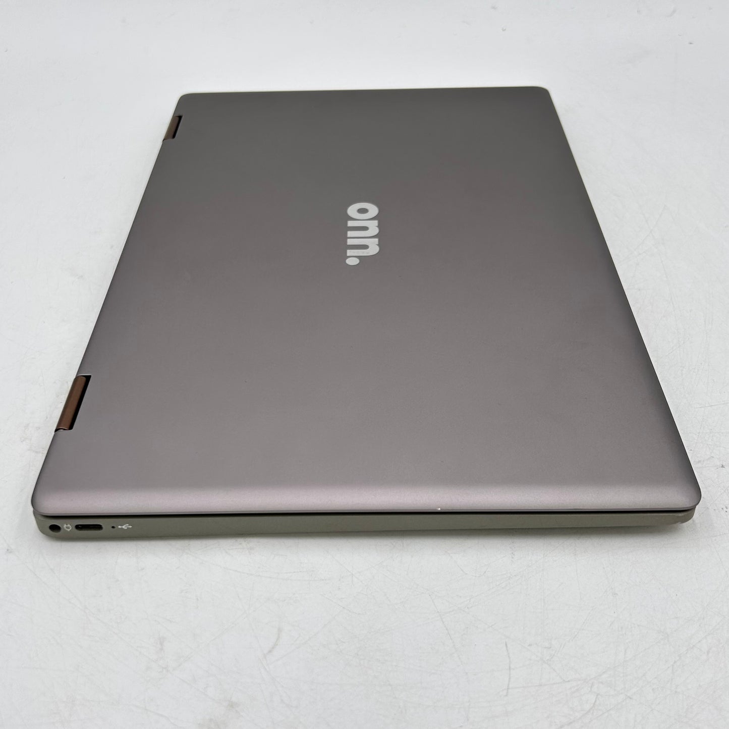 Onn Laptop 100002434 13.3" i3-8145U 2.1GHz 4GB RAM 128GB SSD