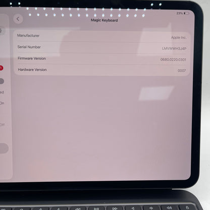 Unlocked Apple iPad Pro 11" M5 256GB Space Black ME2N4LL/A W/ Magic Keyboard+Pencil