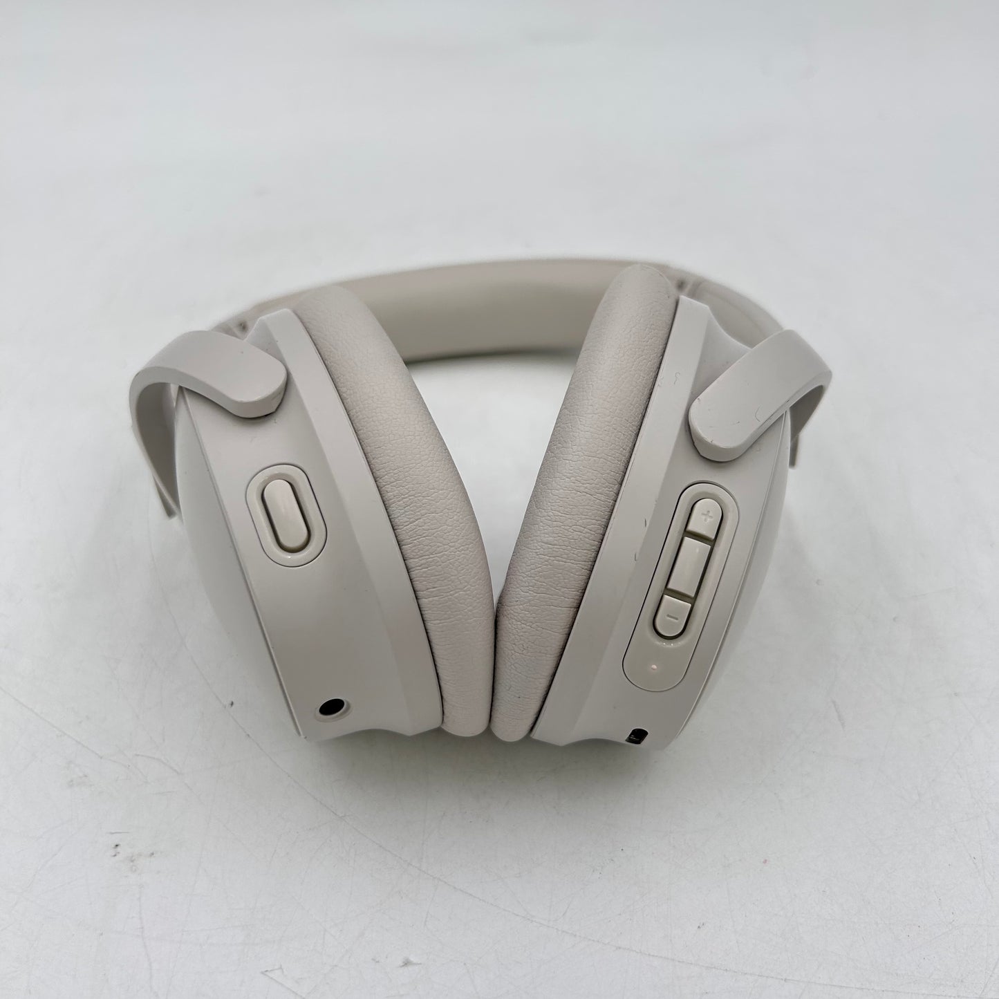 Bose QuietComfort Over-Ear Bluetooth Headphones White Smoke 884367-0200 (2023)