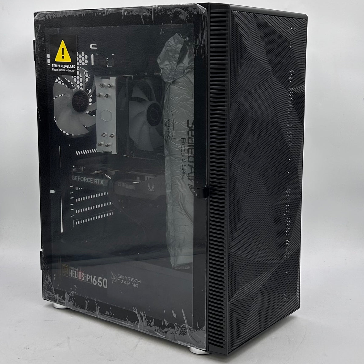 Skytech Gaming ONYX Ryzen 7 5700 16GB RAM 1TB SSD GeForce RTX 5060 Gaming PC