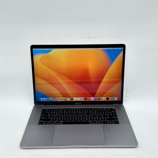 2017 Apple MacBook Pro 15" i7-7700HQ 2.8GHz 16GB RAM 256GB SSD Space Gray READ