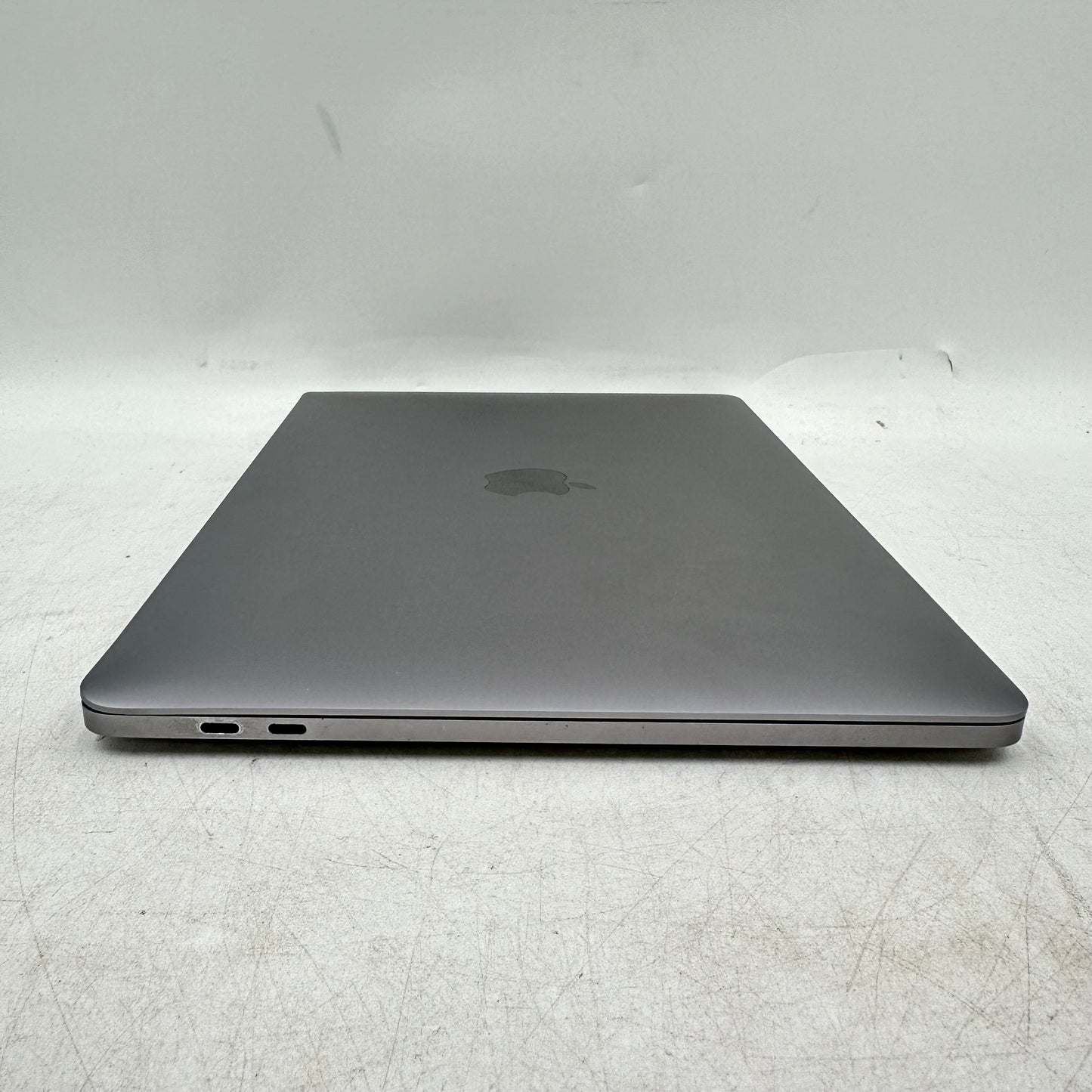 2020 Apple MacBook Pro 13.3" M1 8C GPU 3.2GHz 8GB RAM 512GB SSD MYD92LL/A READ