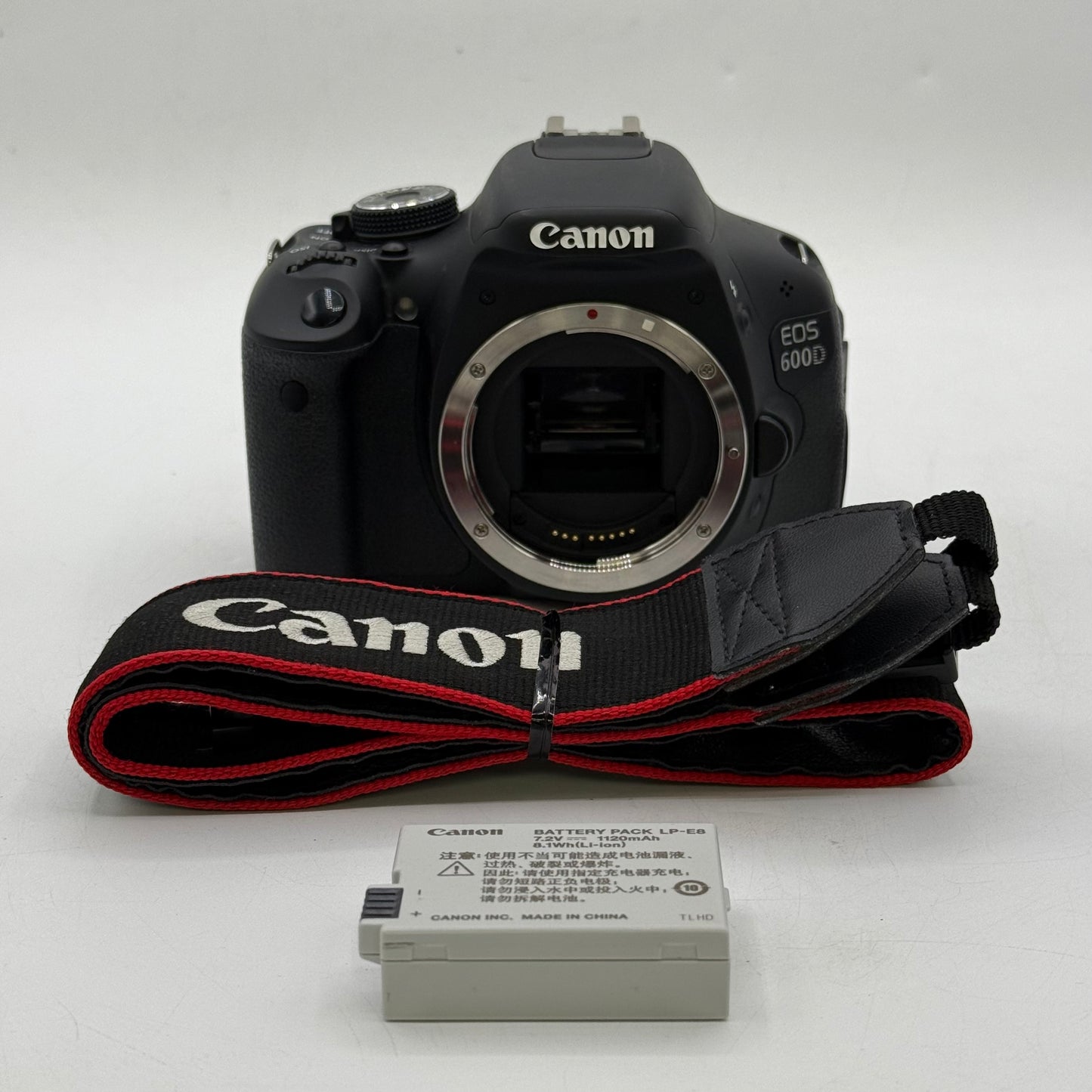 Canon EOS 600D 18.0MP Digital SLR DSLR Camera